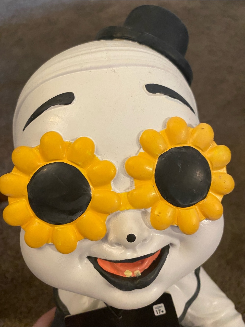 SPIRIT Terrifier Art the Clown Horror Babies Prop With Yellow Sunflower Shades - Picture 2 of 5